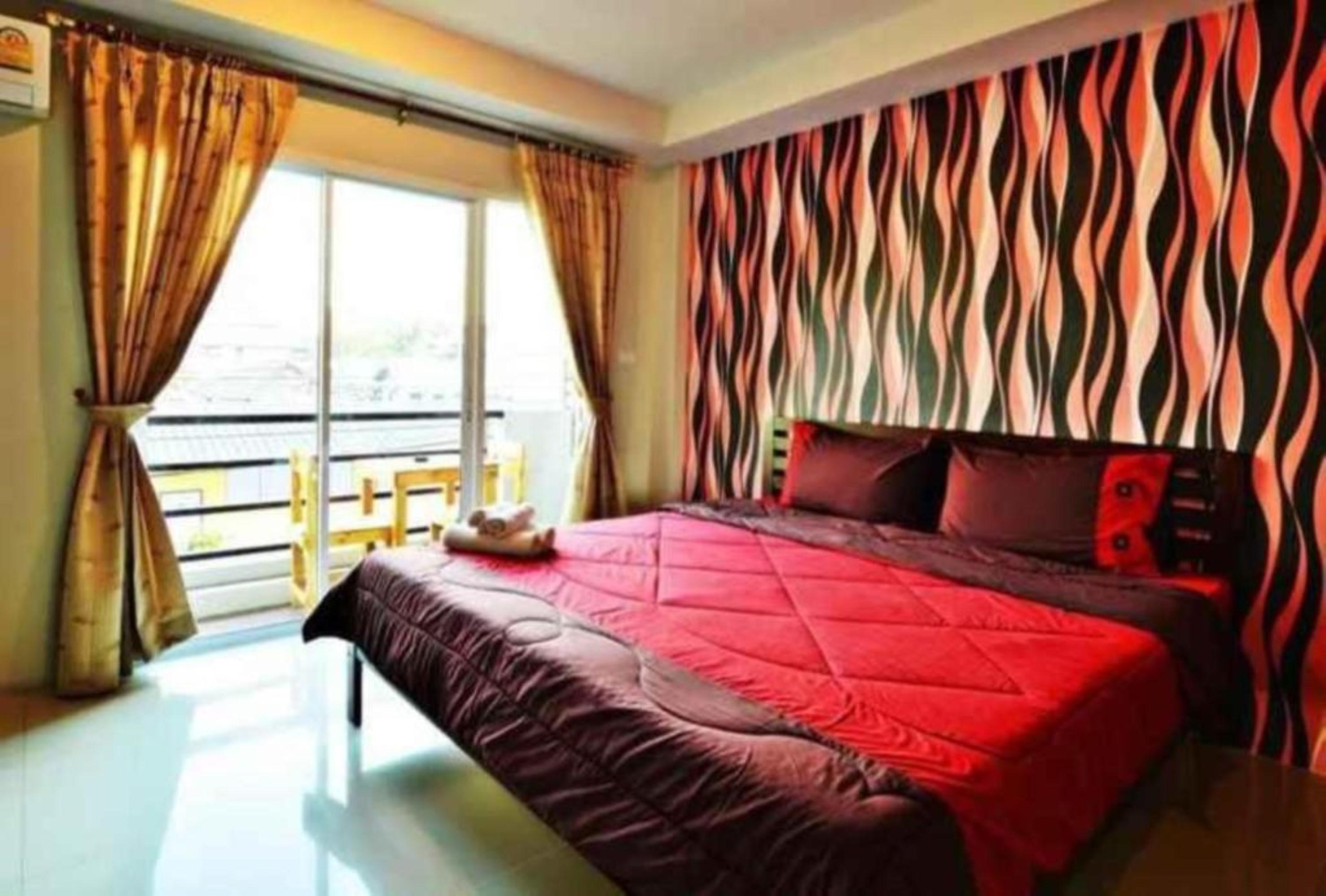The Day Hotel Chonburi Exterior photo