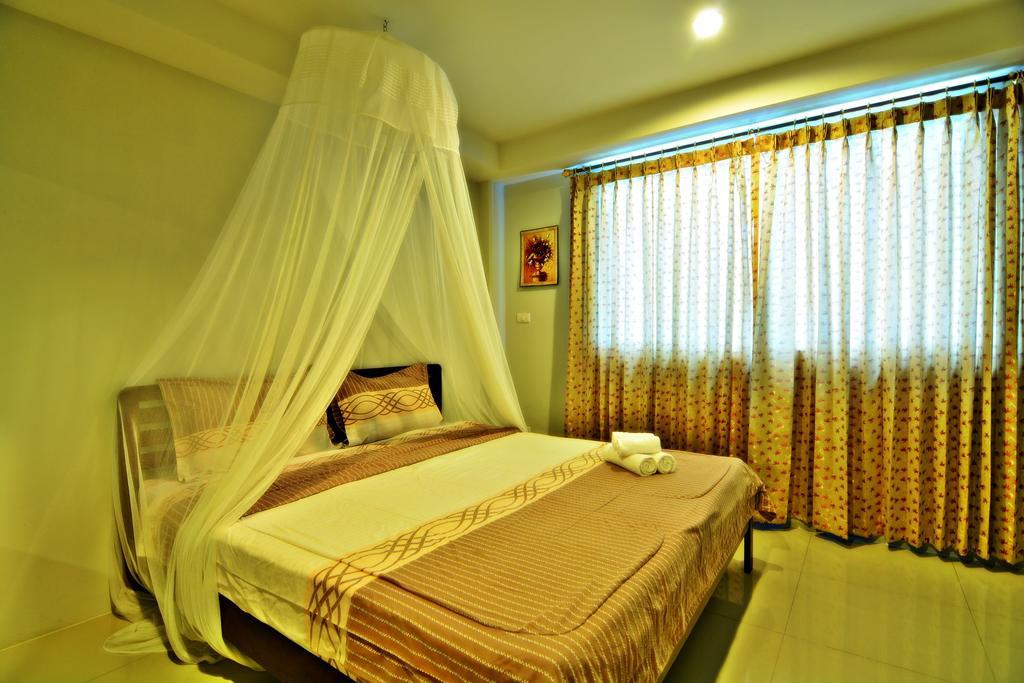 The Day Hotel Chonburi Room photo