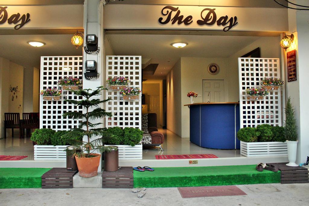 The Day Hotel Chonburi Exterior photo