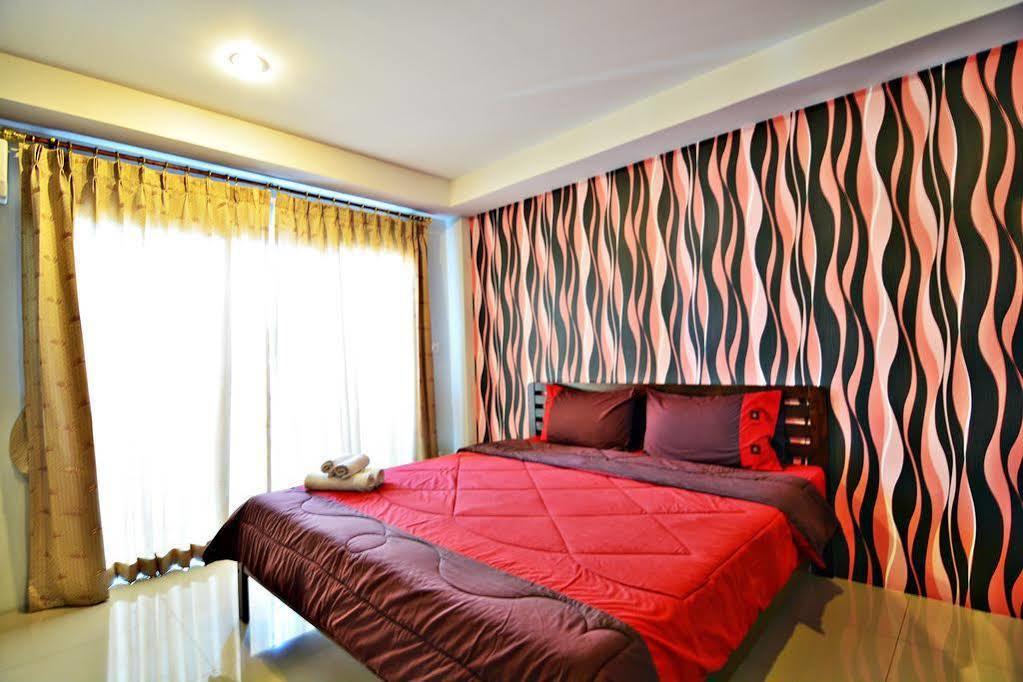 The Day Hotel Chonburi Exterior photo